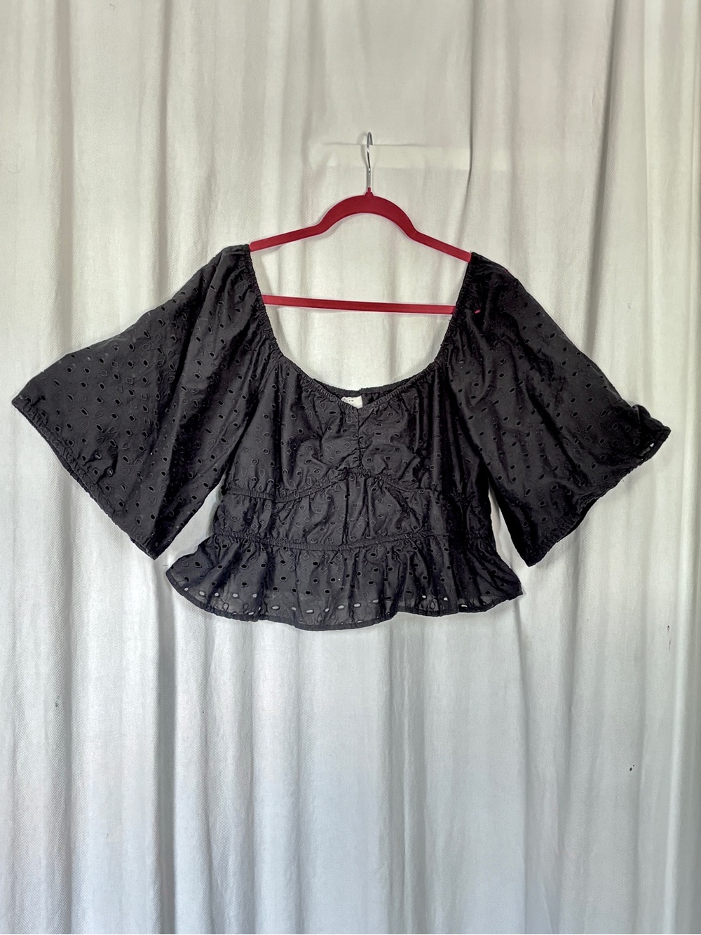 A New Day Black Eyelet Flutter Sleeve Peplum Crop Top XL